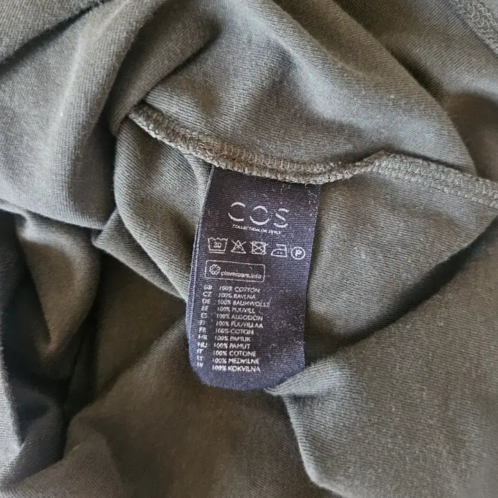 [BUNJANG] COS Zipper Pocket T-shirt Deep Khaki / 코스(COS) 지퍼포켓 티셔츠 딥카키