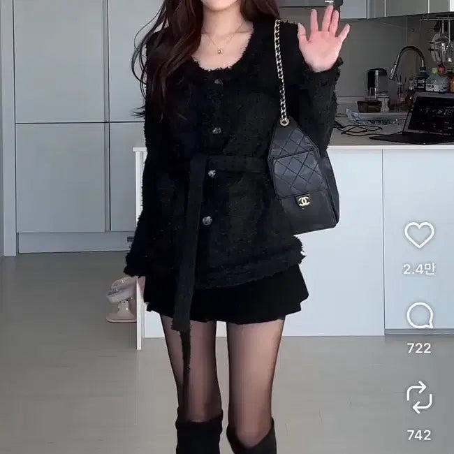 [BUNJANG] KINDAMIE Fringe Tweed Padded Coat / 카인다미 프린지 트위드 패딩 코트