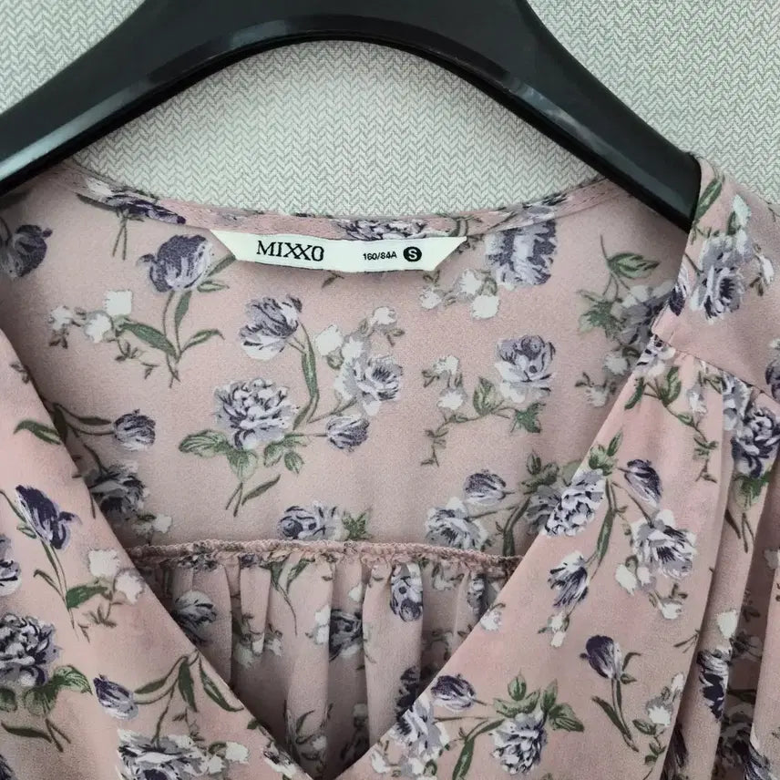 [BUNJANG] MIXXO Chiffon Floral Blouse / 미쏘 쉬폰 플라워 블라우스