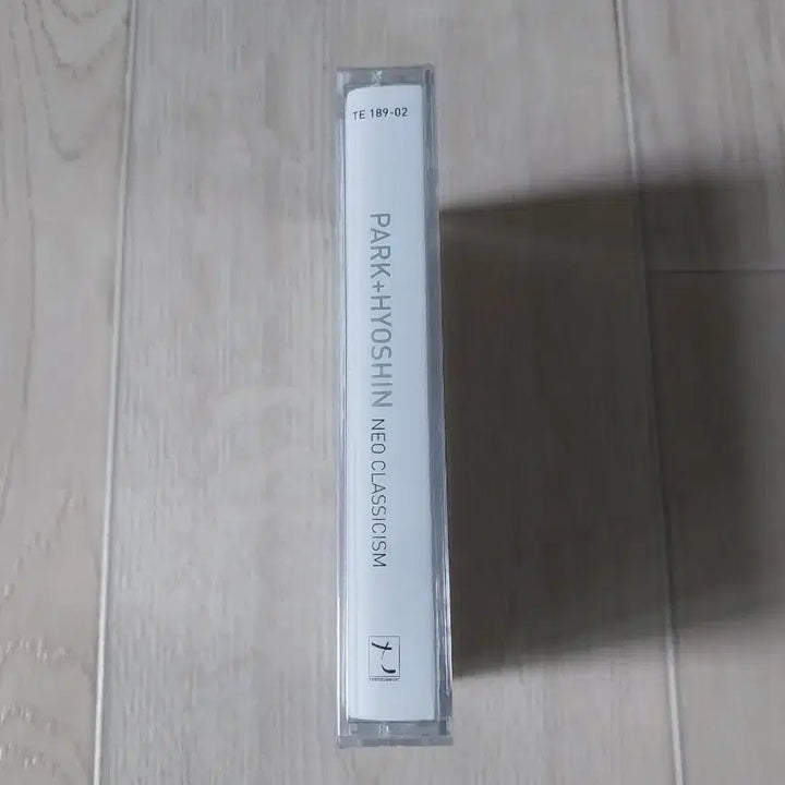[BUNJANG] Park Hyo Shin Neo Classicism Sealed Cassette Tape / 박효신 Neo Classicism 미개봉 카세트 테이프