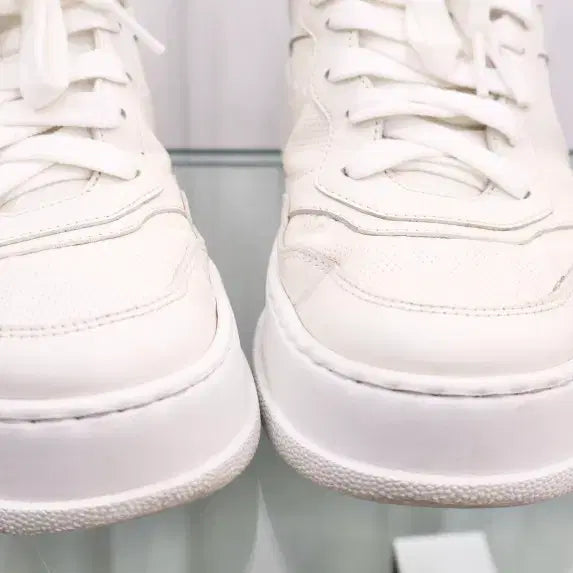 [BUNJANG] Gucci GG Embossed Sneakers / 구찌 GG 엠보스 스니커즈 운동화 669582