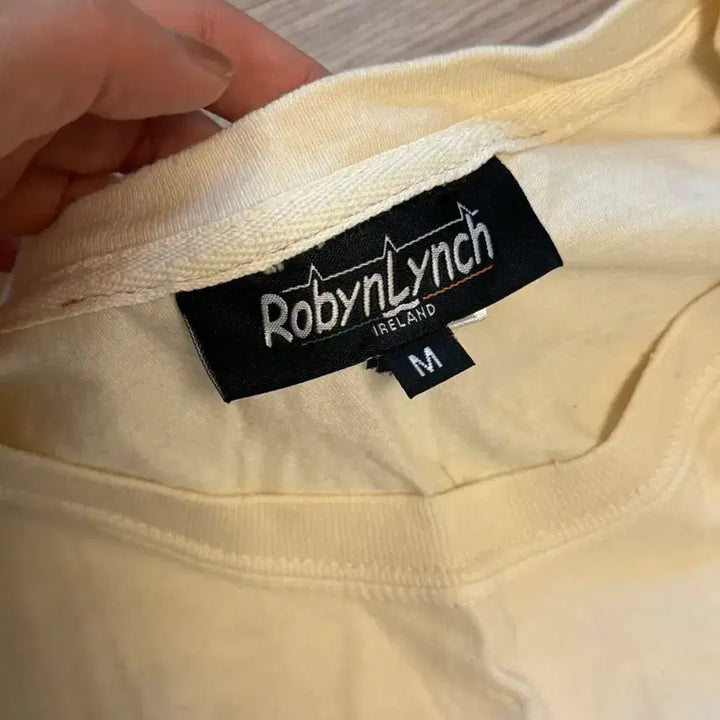 [BUNJANG] Robin Lynch Short Sleeve T-shirt / 로빈린치 반팔티 M