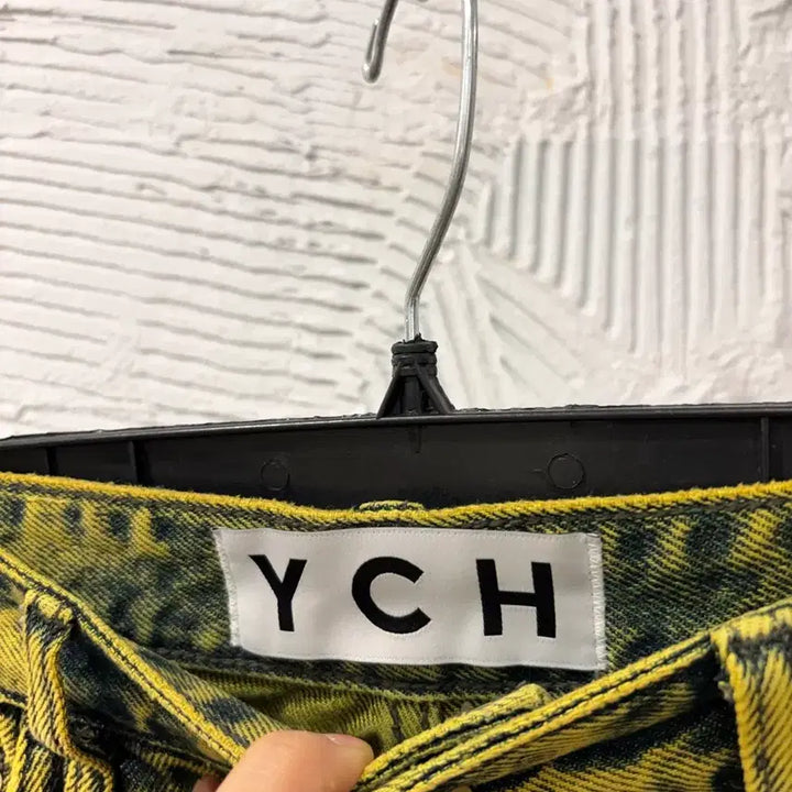 [SOLD OUT] ych 윤춘호 데님 반바지팬츠