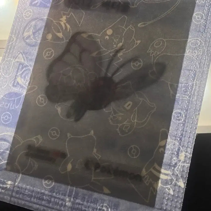 [SOLD OUT] 포켓몬 30주년 데덴네 버터플 띠부씰