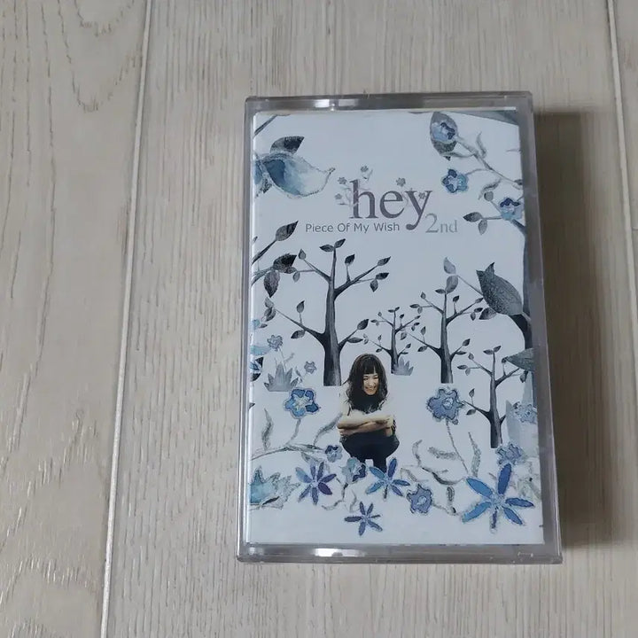 [BUNJANG] Hey 2nd Album Sealed Cassette Tape / hey 2집 미개봉 카세트 테이프