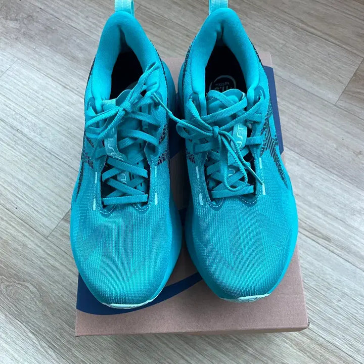 [SOLD OUT] 아식스 노바블라스트5 웨이브틸 250