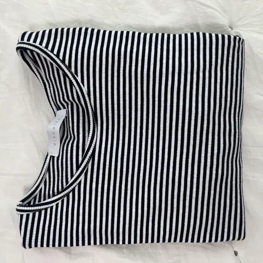 [BUNJANG] MiroMiro Stripe T-shirt / 미로미로 스트라이프 티셔츠 free