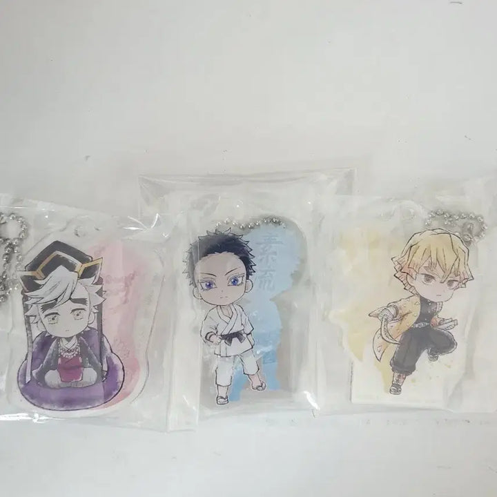 [BUNJANG] Demon Slayer Douma, Hakuji, Zenitsu Acrylic Keyring / 귀멸의 칼날 제일복권 번개의 형제 F상 도우마 하쿠지 젠이츠 아크릴 키링