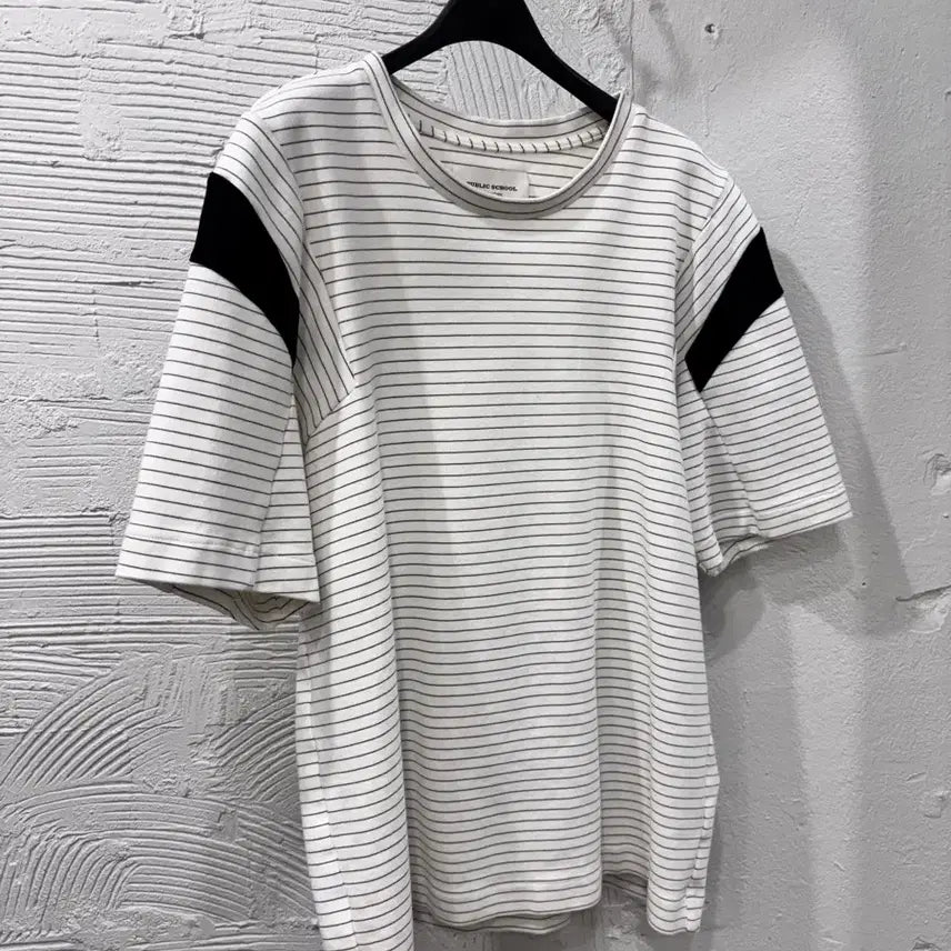 [BUNJANG] Public School Striped Short Sleeve T-shirt / 퍼블릭스쿨 스트라이프 반팔 티