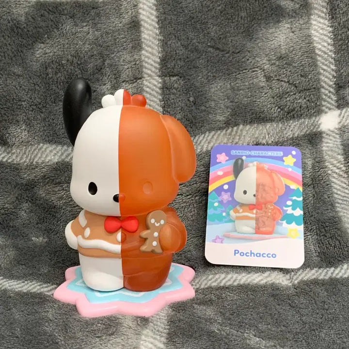 [BUNJANG] Sanrio Pochacco Winter Snow Dream Figure / 산리오 캔디 윈터 스노우 드림 피규어 포차코