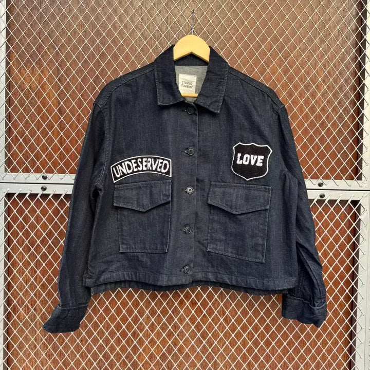 [BUNJANG] Studio Tomboy Denim Patchwork Jacket / 스튜디오 톰보이 생지 데님 와펜 포켓 패치 워크 자켓 F