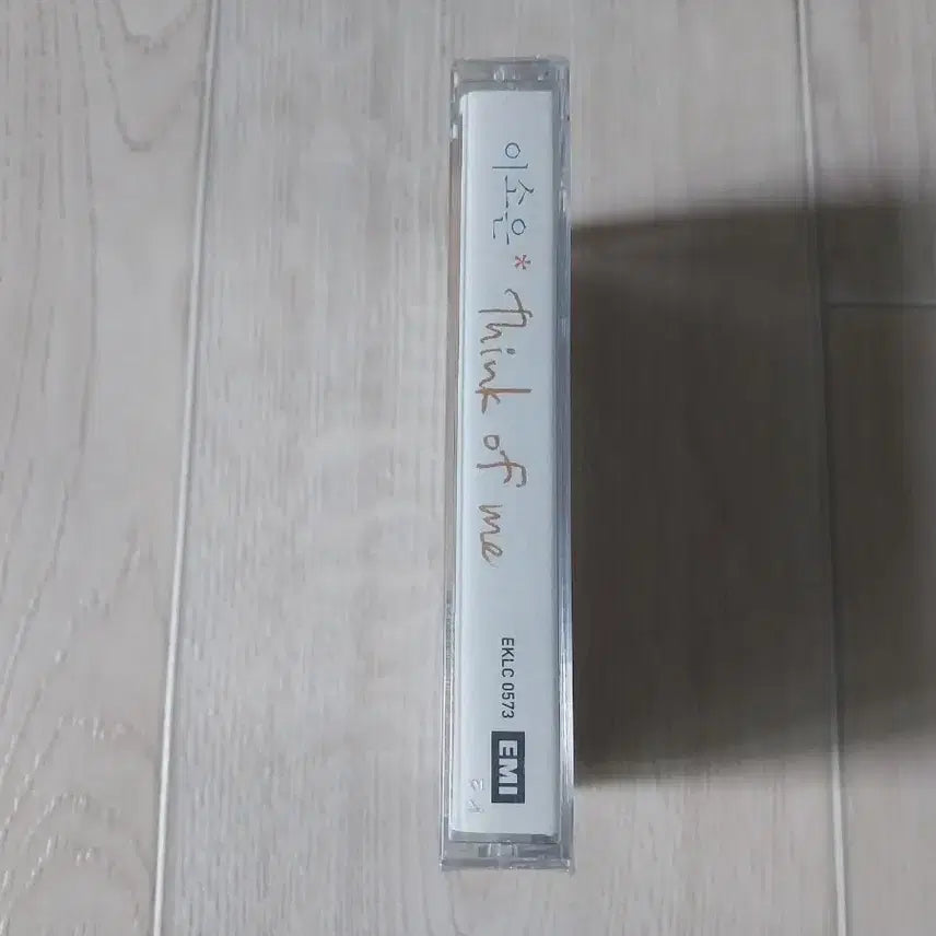 [BUNJANG] Lee So Eun Think of Me Sealed Cassette Tape / 이소은  Think of me 미개봉 카세트 테이프