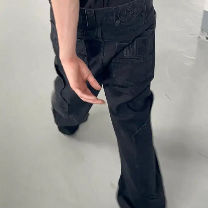 [SOLD OUT] (새상품)플라스틱프로덕트 MPa CALF POCKET 팬츠 블랙 L