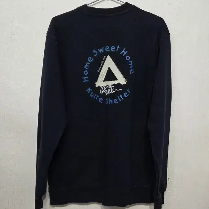 [BUNJANG] Kulte Shelter Black Sweatshirt / kulte. 어쉘터 블랙 맨투맨