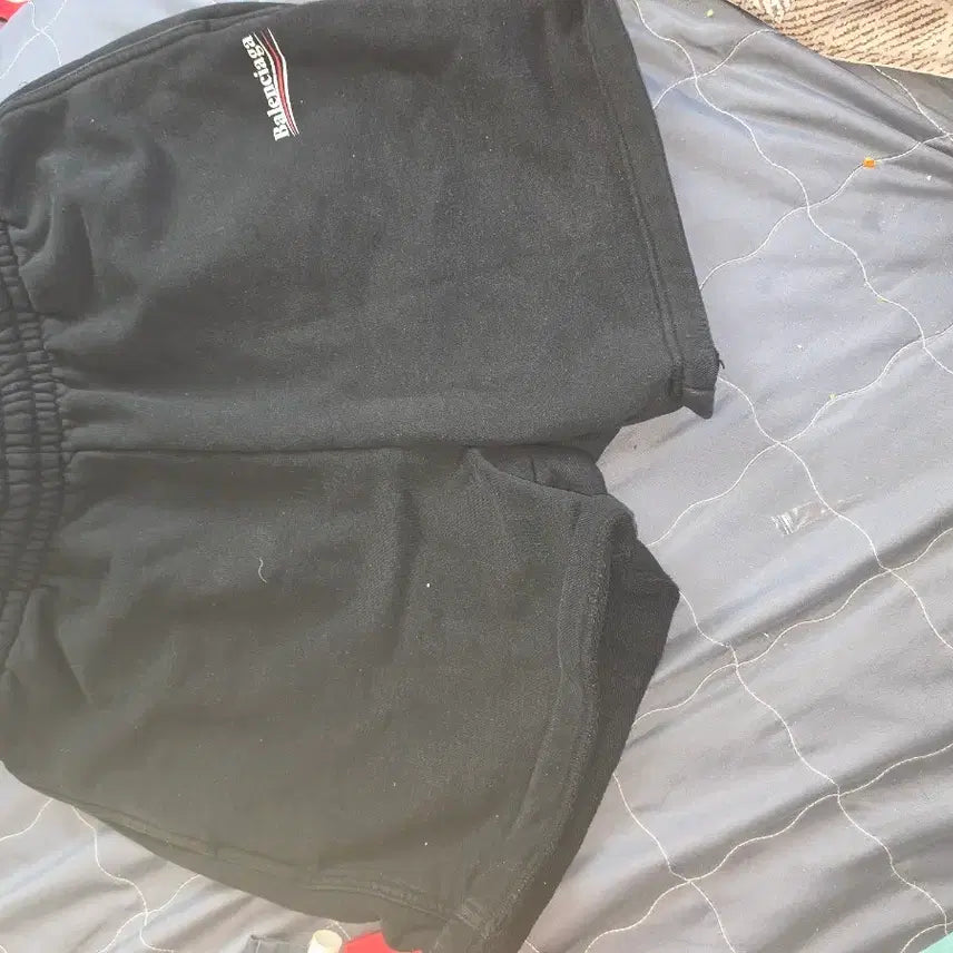 [BUNJANG] Balenciaga Wave Logo Shorts / 발렌시아가 웨이브 반바지 s