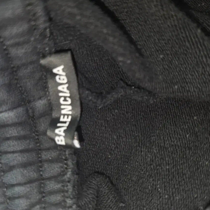 [BUNJANG] Balenciaga Wave Logo Shorts / 발렌시아가 웨이브 반바지 s