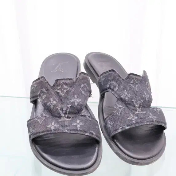 [BUNJANG] Louis Vuitton Oasis Mule Slippers 1AC69B / 루이비통 LV 오아시스 뮬 슬리퍼 1AC69B