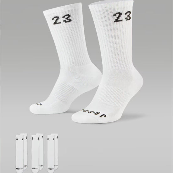 [BUNJANG] Nike Jordan Essential Crew Socks DA5718-100 / 나이키 조던 에센셜 크루 긴 양말 DA5718-100
