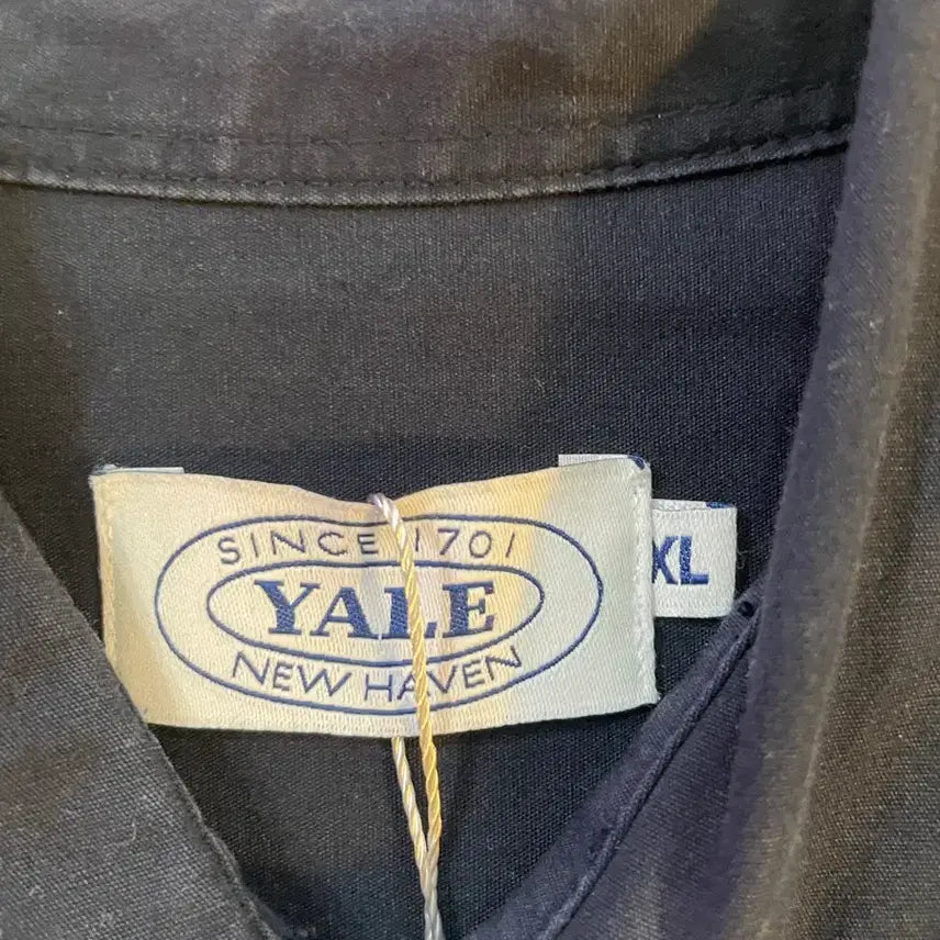 [BUNJANG] Yale Beanpole Navy Embroidered Shirt / 예일 빈폴 네이비색 자수 셔츠