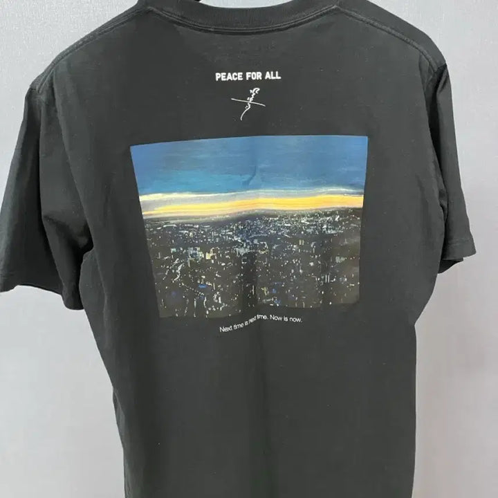 [BUNJANG] Uniqlo Perfect Days Graphic Tee XL / 유니클로 퍼팩트데이즈 그래픽티 XL