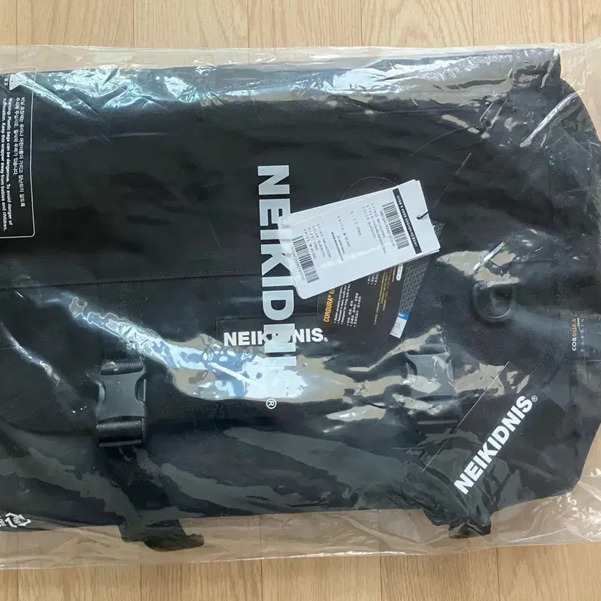[BUNJANG] Nakedis Icon Messenger Bag Black / 새제품) 네이키드니스 아이콘 메신저백 블랙