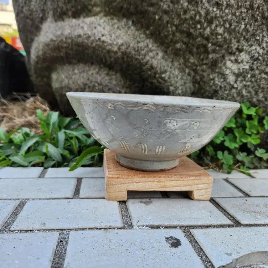 [BUNJANG] Buncheong Inhwamun Tea Bowl / 분청 인화문다완