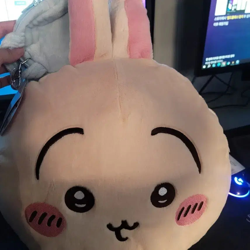 [BUNJANG] Muunjakgwi Chiikawa Usagi Dome Cushion Head Cushion Doll / 먼작귀 치이카와 우사기 돔쿠션 머리쿠션 인형 쿠션
