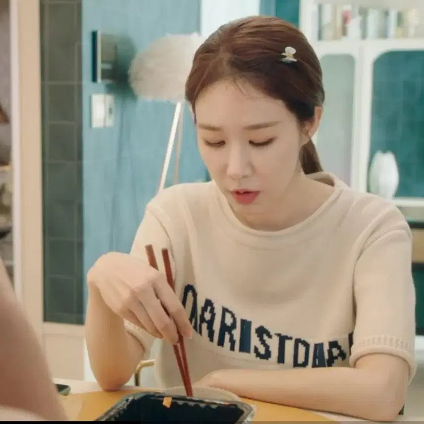 [BUNJANG] MaybeBaby Dearist Logo Beige Knit Top / 메이비베이비 디어리스트 로고 베이지 반팔 니트 F