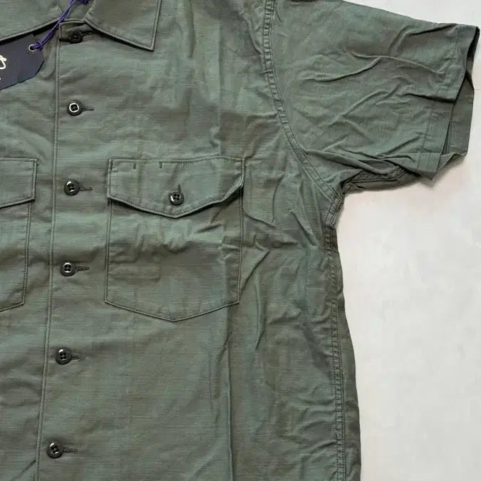 [BUNJANG] Needles Short Sleeve Fatigue Shirt Khaki / 니들스 숏슬리브 퍼티그 셔츠 카키