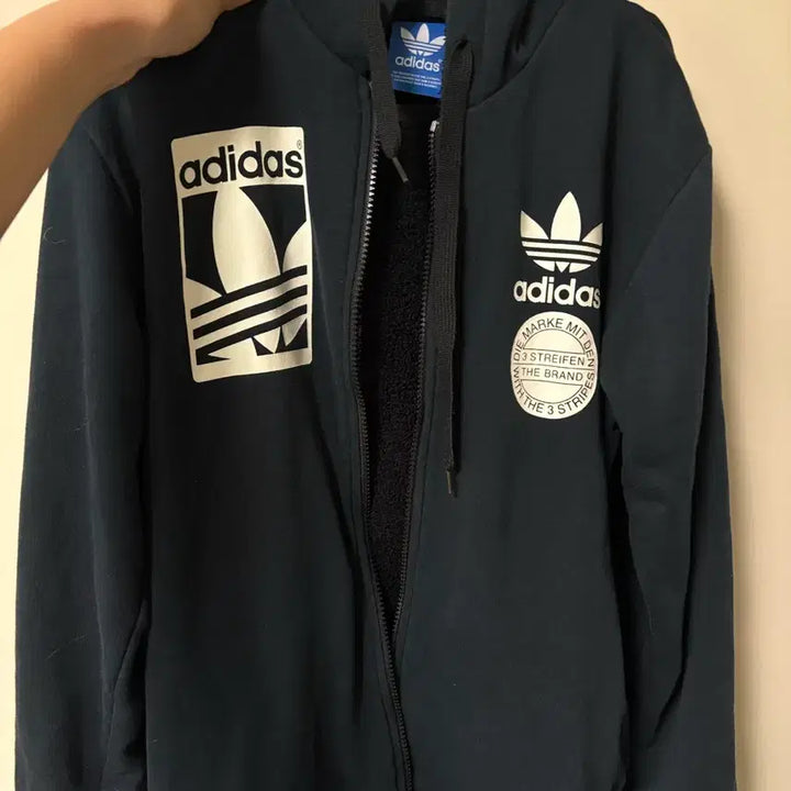 [BUNJANG] Adidas Graphic Sherpa Hooded Zip-up / 아디다스 그래픽 후드 집업 쉐르파