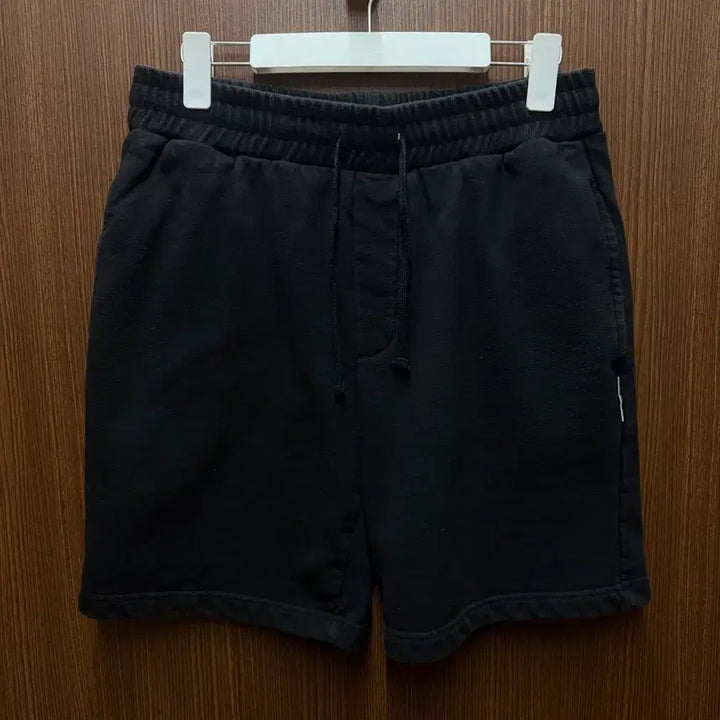 [BUNJANG] Aeka White Banding Shorts Size 3 / 에이카화이트 밴딩 반바지 3 사이즈