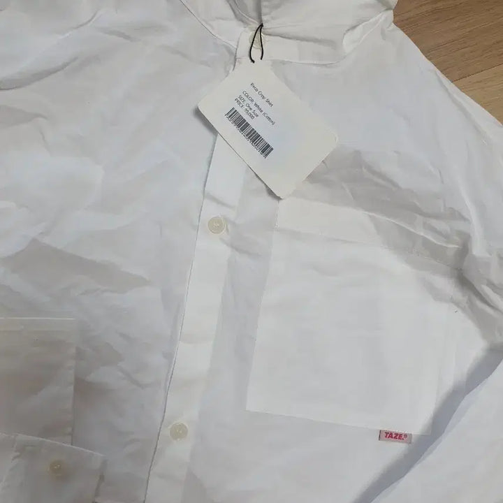 [BUNJANG] TAZE White Crop Shirt / TAZE 화이트 크롭 셔츠