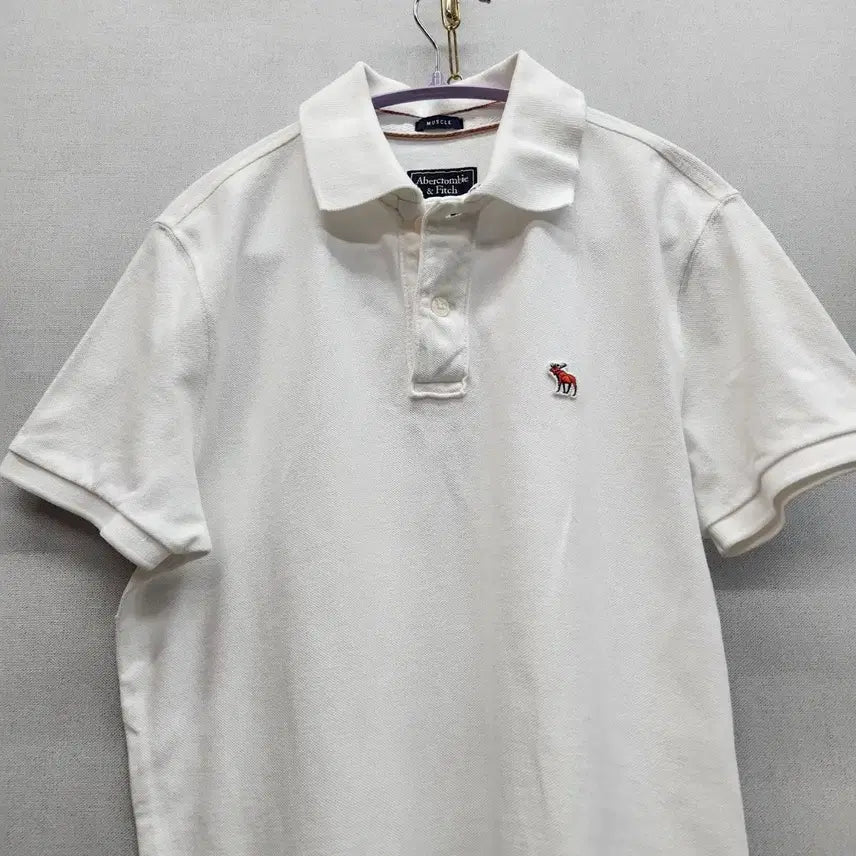 [BUNJANG] Abercrombie &amp; Fitch Logo Embroidered Polo Shirt (Size S) / 아베크롬비 로고자수 반팔카라 S(S)