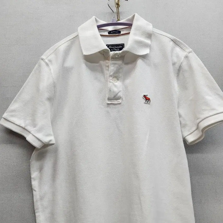 [BUNJANG] Abercrombie &amp; Fitch Logo Embroidered Polo Shirt (Size S) / 아베크롬비 로고자수 반팔카라 S(S)