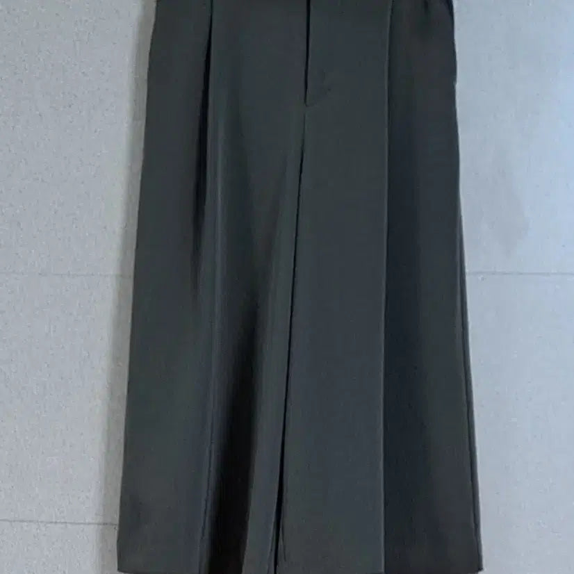 [BUNJANG] Uniqlo Skirt Pants / (새상품)유니클로 치마바지