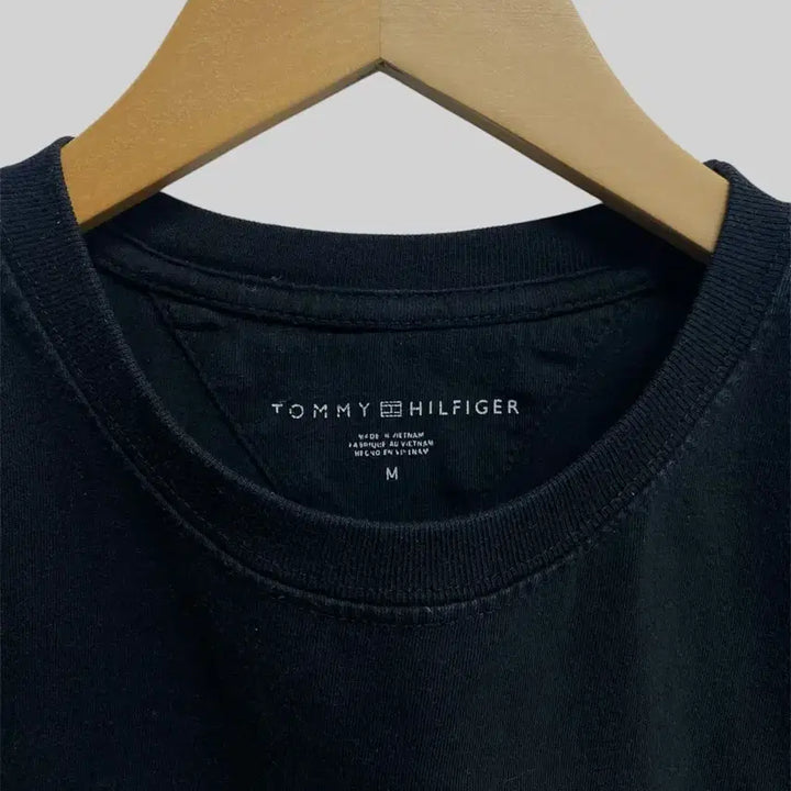 [BUNJANG] Tommy Hilfiger Flag Logo Round T-shirt M / 타미힐피거 플래그 로고 라운드 티셔츠 M