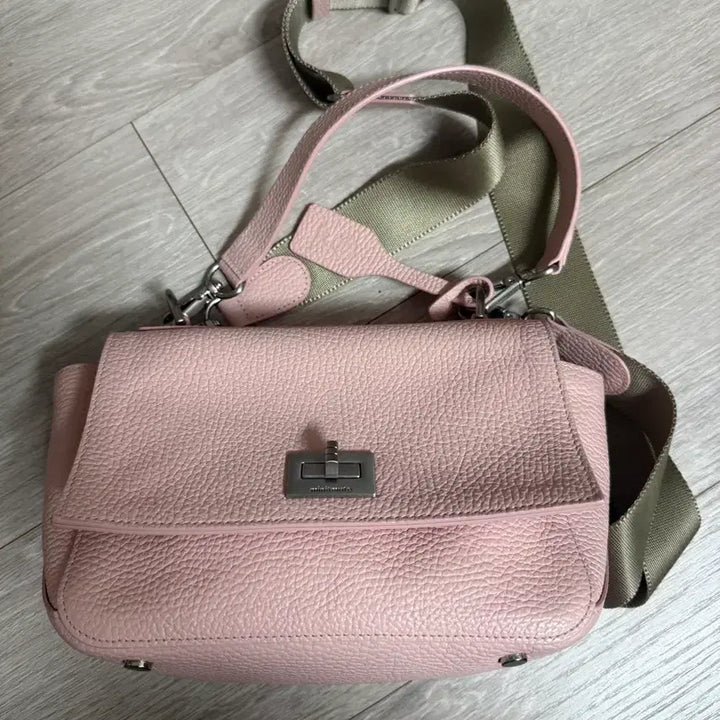 [SOLD OUT] 미닛뮤트 페레티 미니 핑크(한정판)
