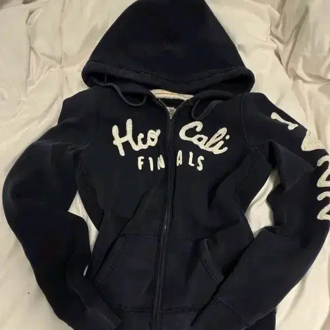 [BUNJANG] Hollister Navy Hooded Zip-up Jacket / 홀리스터 네이비 후드집업