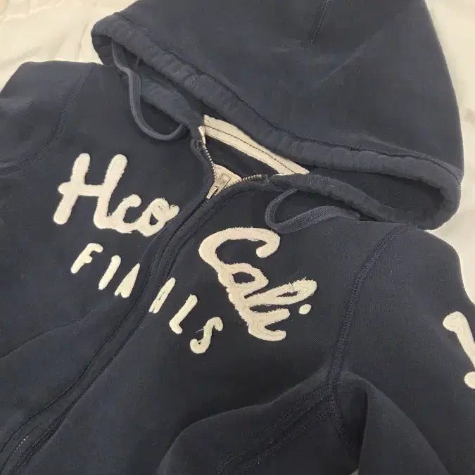 [BUNJANG] Hollister Navy Hooded Zip-up Jacket / 홀리스터 네이비 후드집업