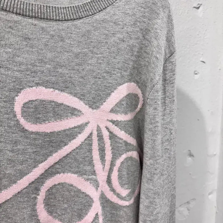 [BUNJANG] Kirsh 2024 Gray Thin Knit Sweater / 키르시 24년 그레이 얇은 니트