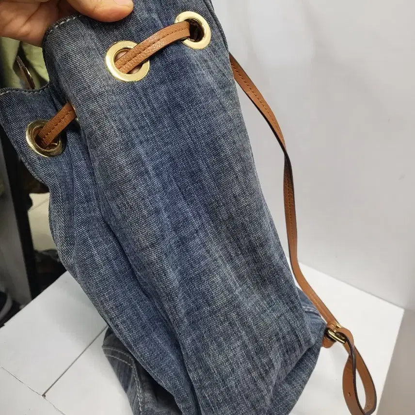 [SOLD OUT] 마이클코어스데님백팩(무료배송)