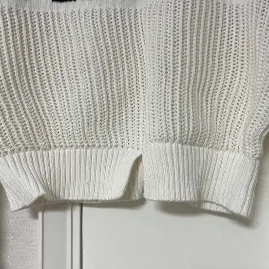 [BUNJANG] Unbranded White Dance Crop Knit Top / [옷정리/새상품] 화이트 DANCE 크롭 니트 / xs