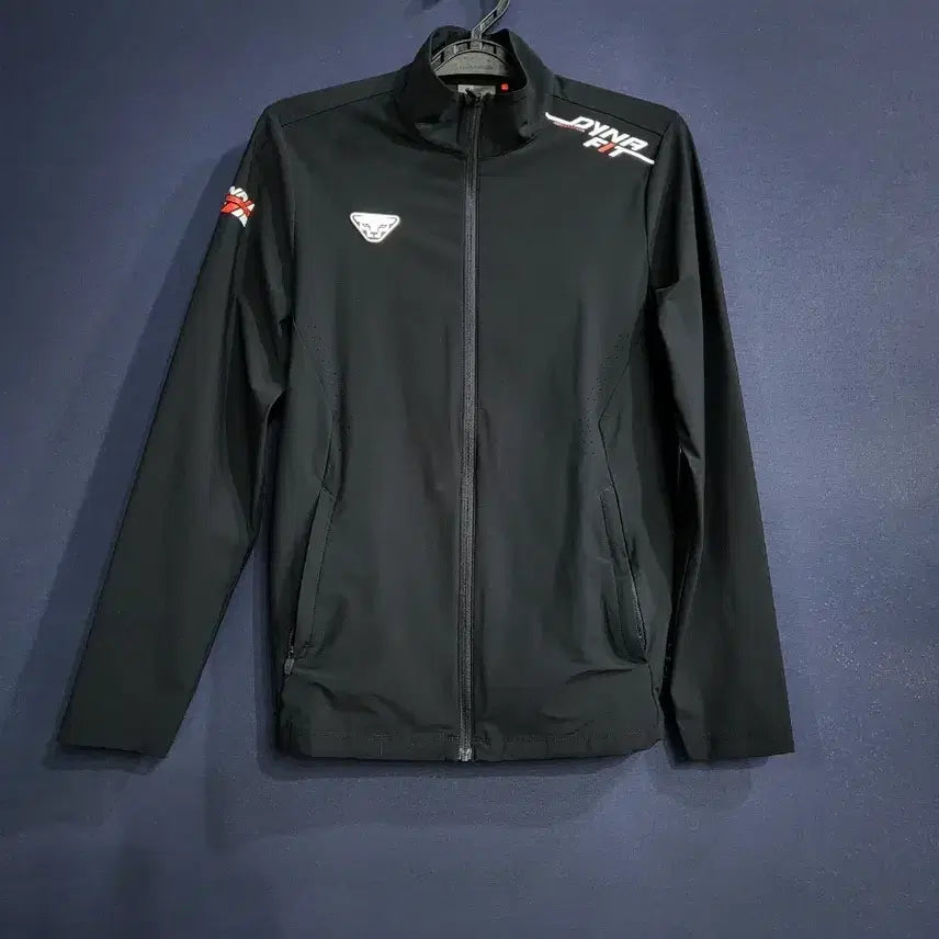 [BUNJANG] Dynafit Training Zip-up Jacket (Black, Size S) / 다이나핏 집업자켓 트레이닝복