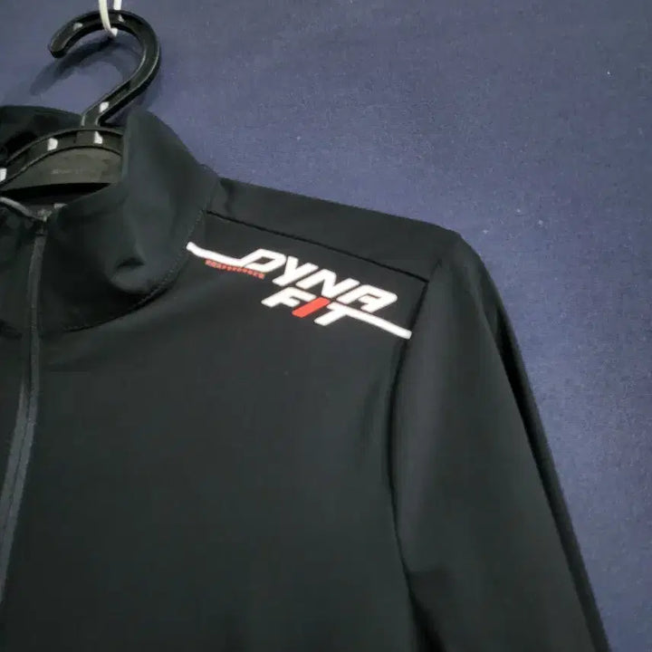 [BUNJANG] Dynafit Training Zip-up Jacket (Black, Size S) / 다이나핏 집업자켓 트레이닝복