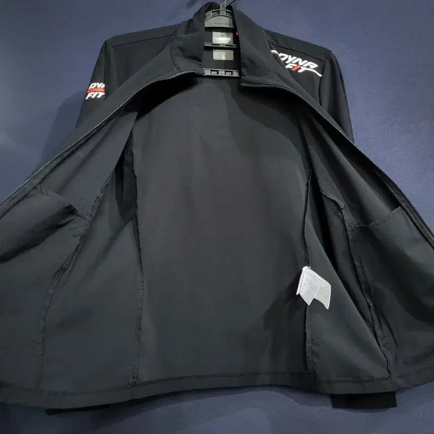 [BUNJANG] Dynafit Training Zip-up Jacket (Black, Size S) / 다이나핏 집업자켓 트레이닝복