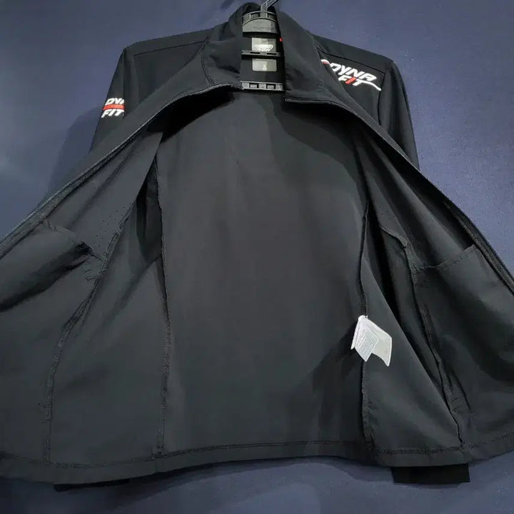 [BUNJANG] Dynafit Training Zip-up Jacket (Black, Size S) / 다이나핏 집업자켓 트레이닝복