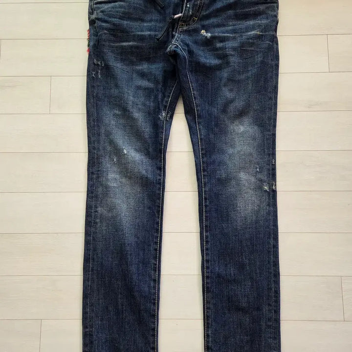 [BUNJANG] Dsquared2 Retro Kenny Twist Tartan Check Leather Patch Denim Pants / 디스퀘어드 리트로 케니슈슬 타탄체크 레더패치 데님팬츠