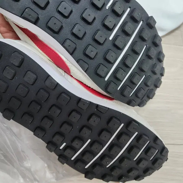 [BUNJANG] Nike Waffle One SE Gym Red Sneakers / 나이키 와플 원 se 짐레드
