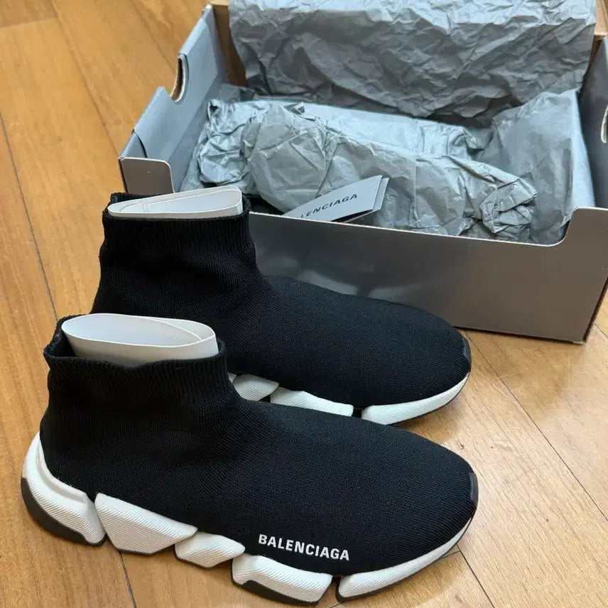 [BUNJANG] Balenciaga Speedrunner 2.0 Sneakers / 발렌시아가 스피드러너 2.0