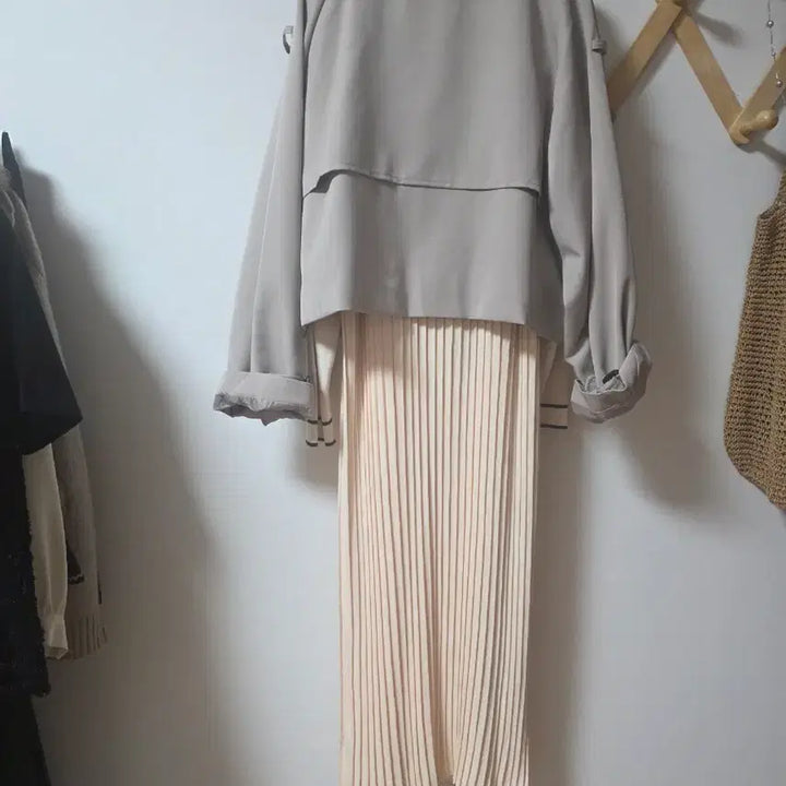 [BUNJANG] 8 Seconds Trench Short Jacket and Long Dress / 트렌치숏쟈켓 롱원피스 에잇세컨즈조끼등